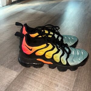 Nike vapormax tropical sunset (women’s)